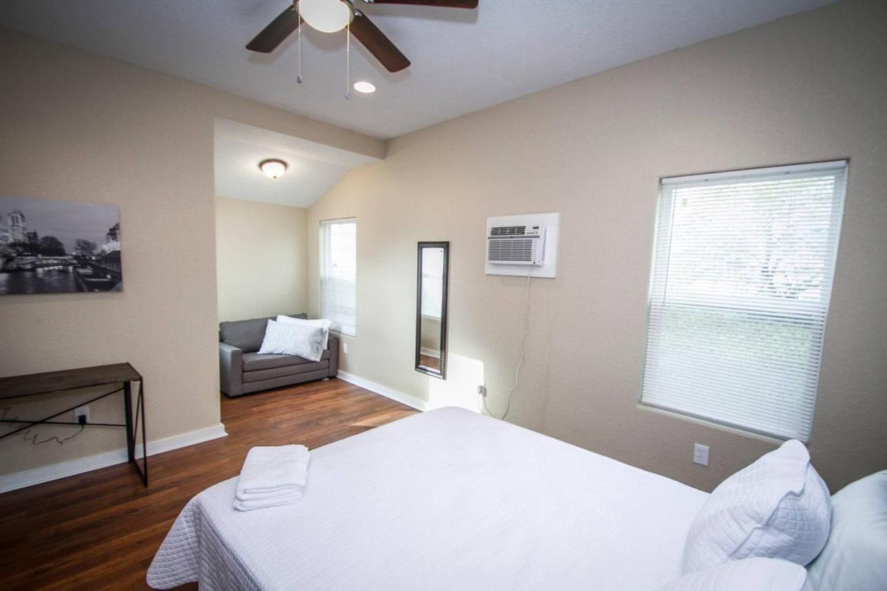 Douglas Way Remodeled House Near Downtown 1Ba/1Ba San Antonio Exterior foto