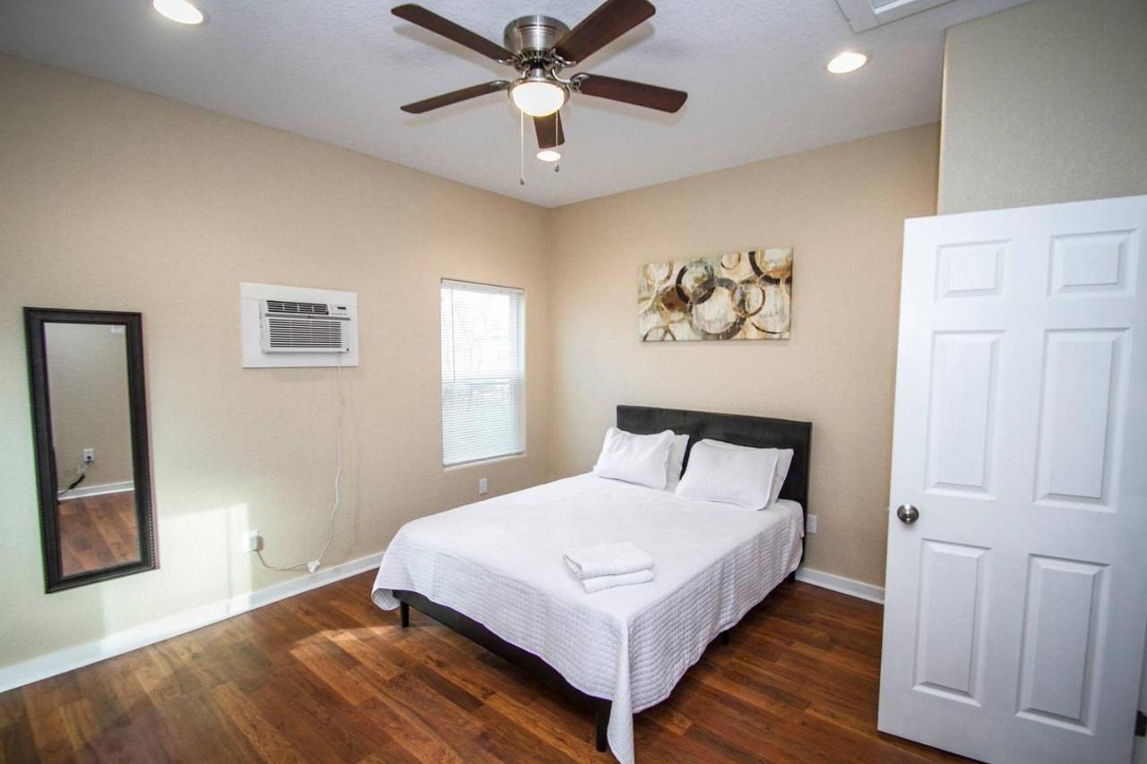 Douglas Way Remodeled House Near Downtown 1Ba/1Ba San Antonio Exterior foto